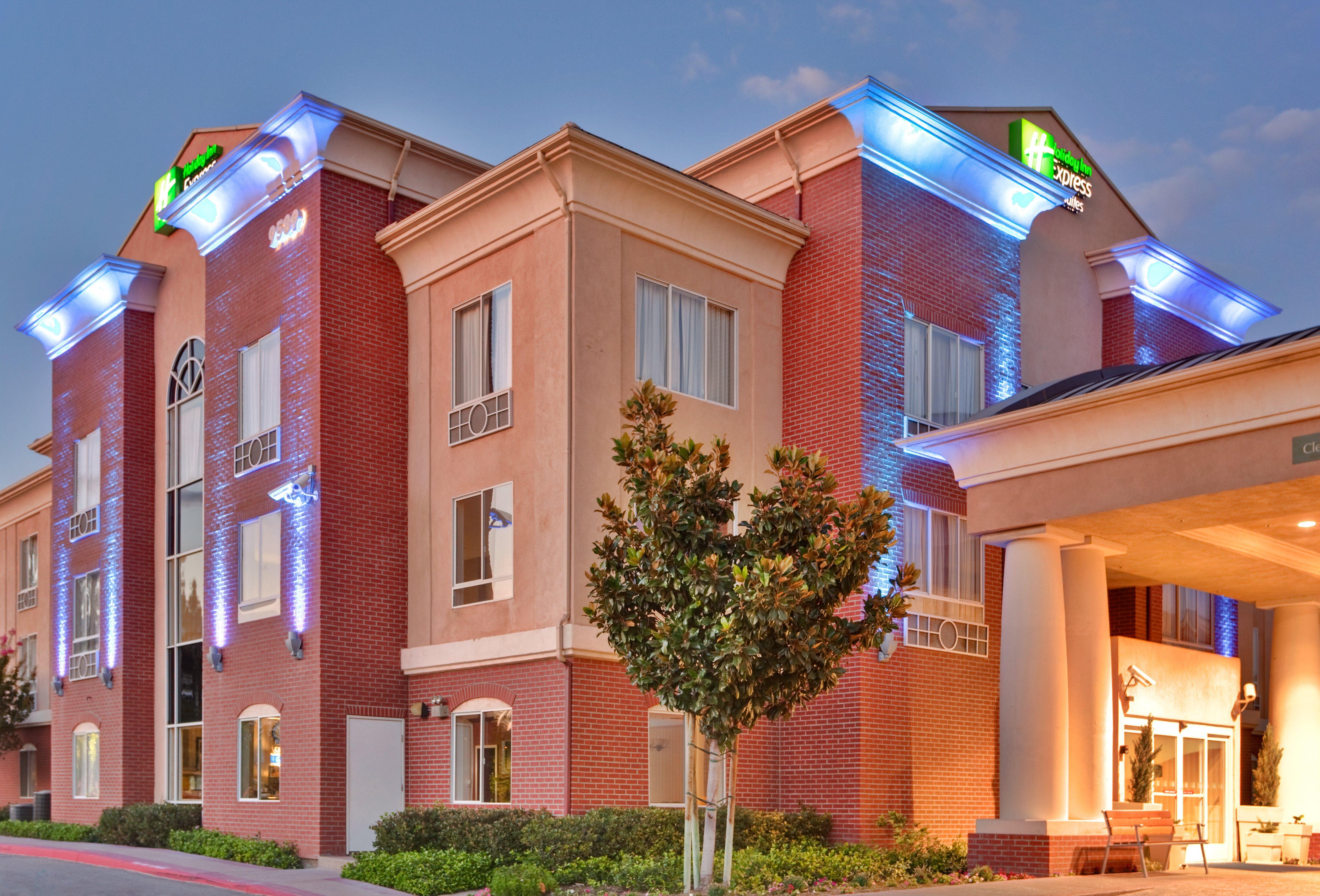 Holiday Inn Express Hotel & Suites Ontario Airport-Mills Mall By Ihg Rancho Cucamonga Exteriér fotografie